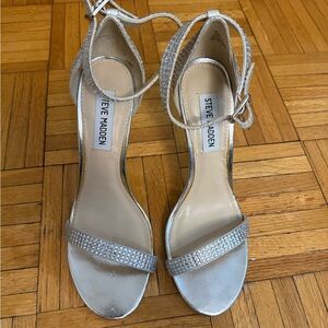 Steve Madden Glittering Silver Heels